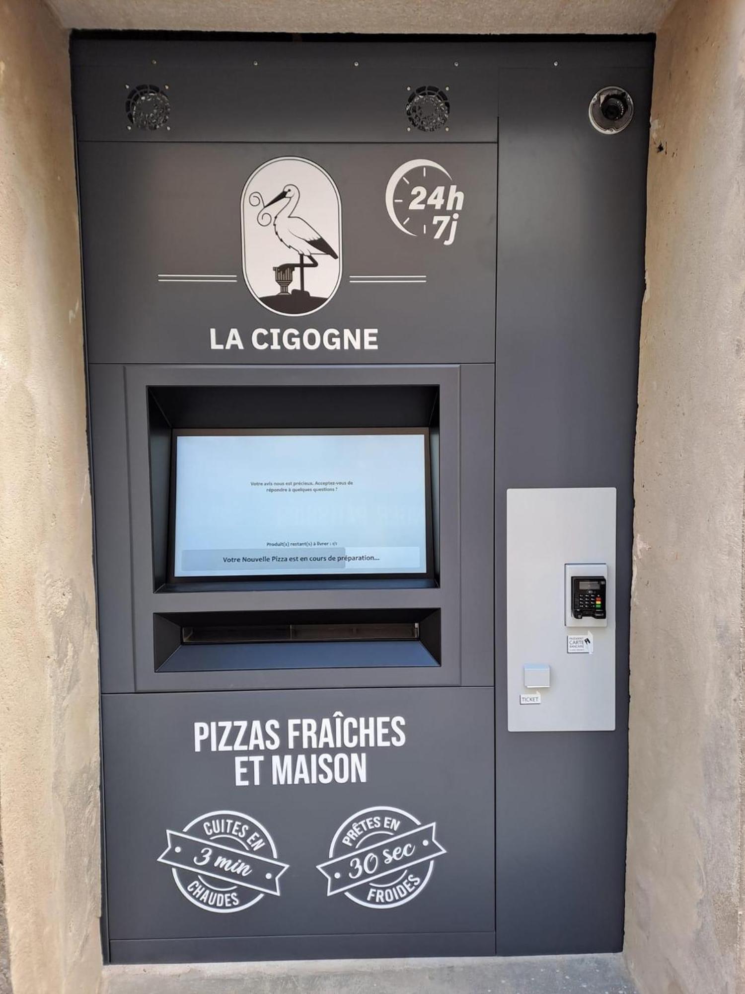 Aparthotel La Cigogne à Panissieres Extérieur photo